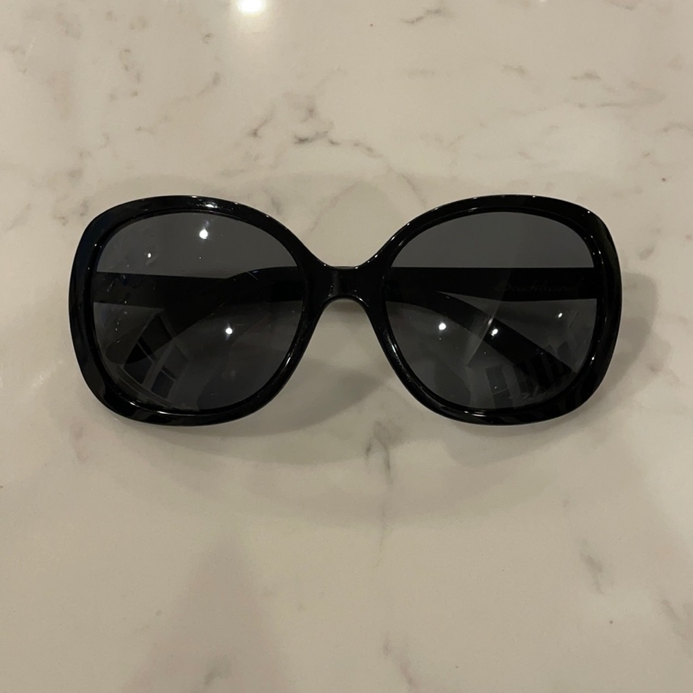 Oakley sunglasses
